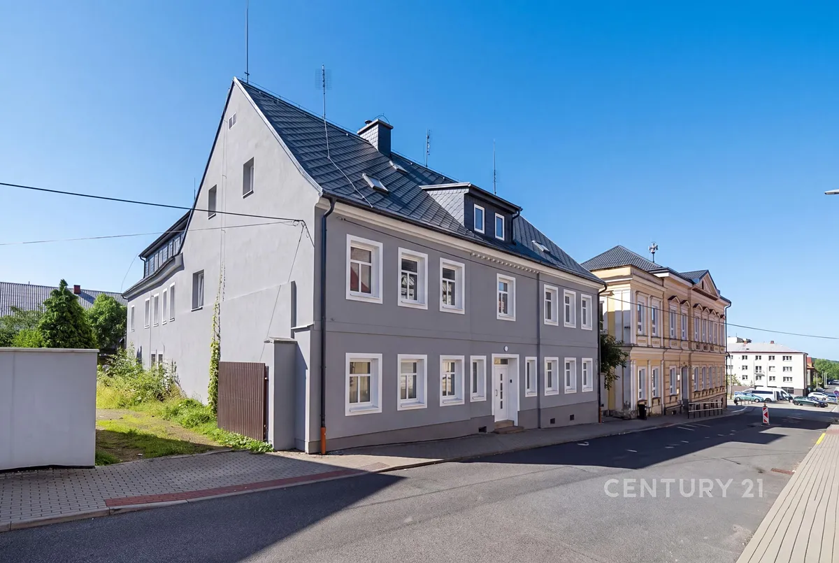 Prodej činžovního domu 726 m²